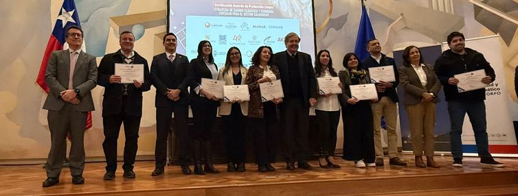 Subsecretario Osvaldo Urrutia destaca avances en sector salmonero